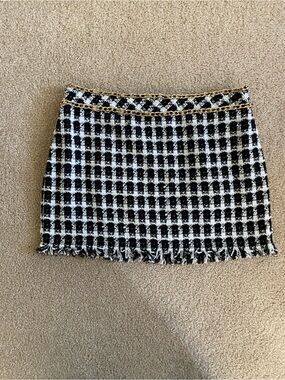 Fashion Nova Black And White Tweed Fringe Short Skirt Size S